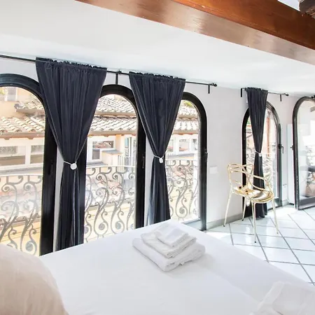 Alessio Luxury House Pantheon-piazza Navona * Rom